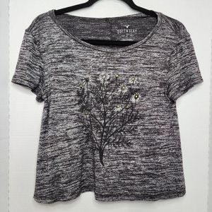 American Eagle Black and White Top With Cute Flowers
